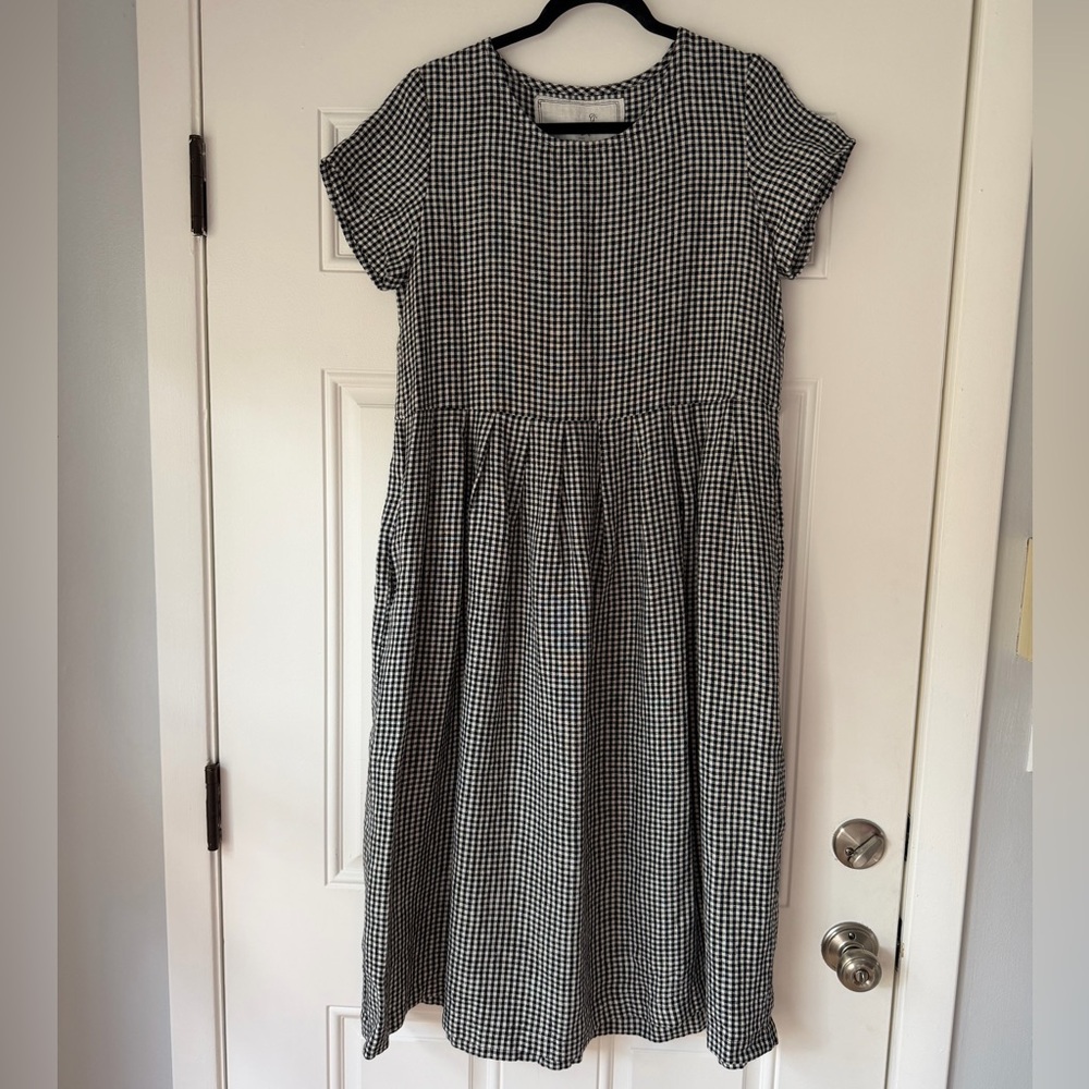 Classic Black and White Gingham Midi Dress